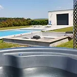 Echappee Des Hirondelles *
