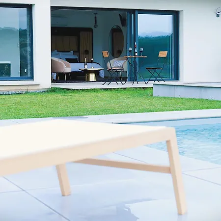 Echappee Des Hirondelles