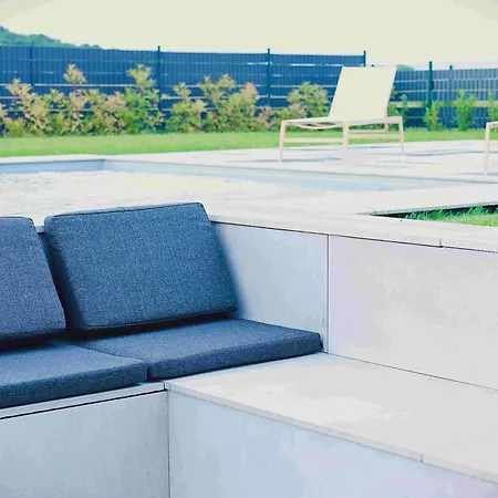 Echappee Des Hirondelles